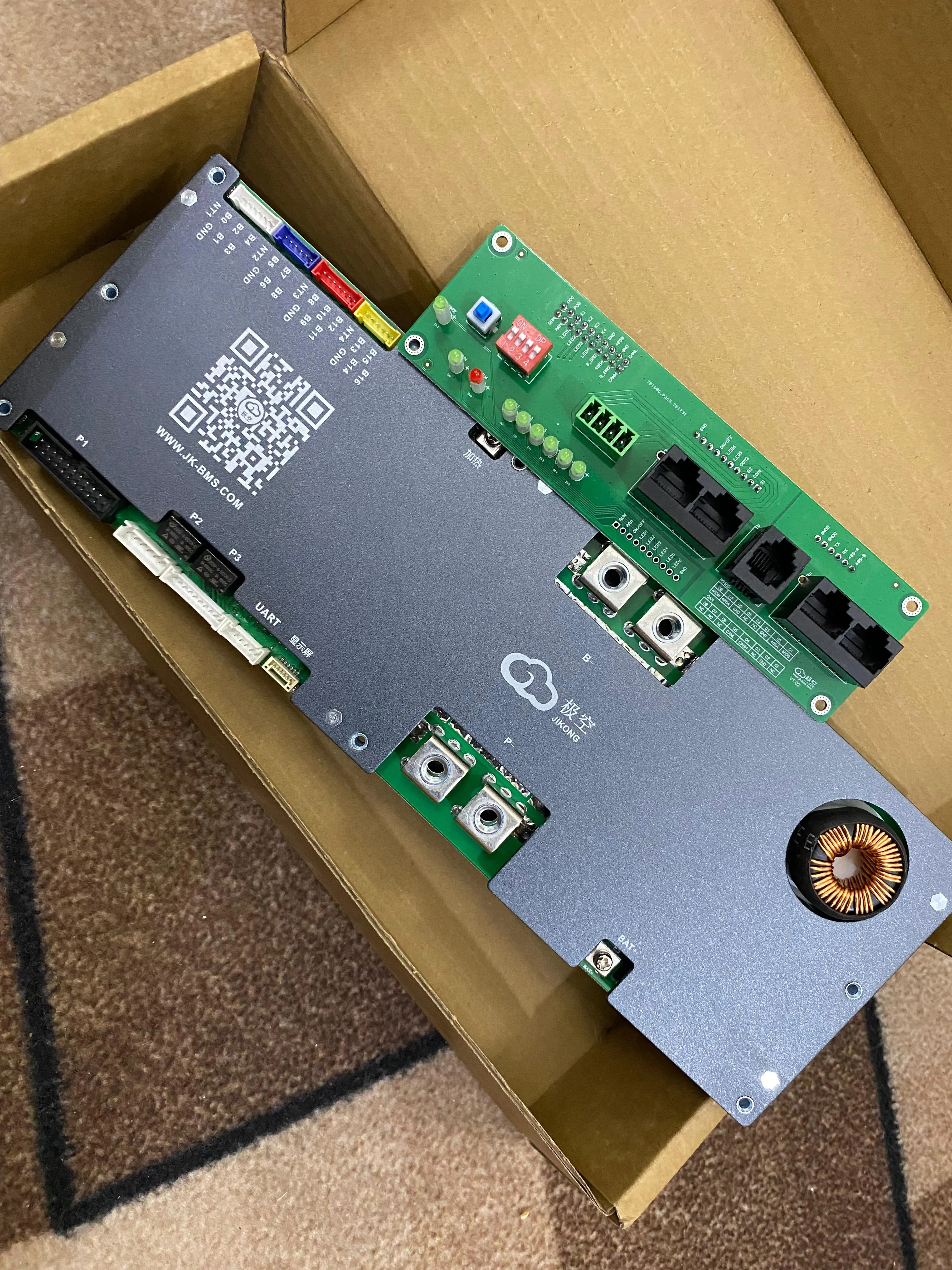 JK-PB2A16S30P Inverter BMS 300A with 2A Active Balancer | 600A Peak Discharge | 8S-16S LiFePO4, Lithium-Ion & LTO Battery Man