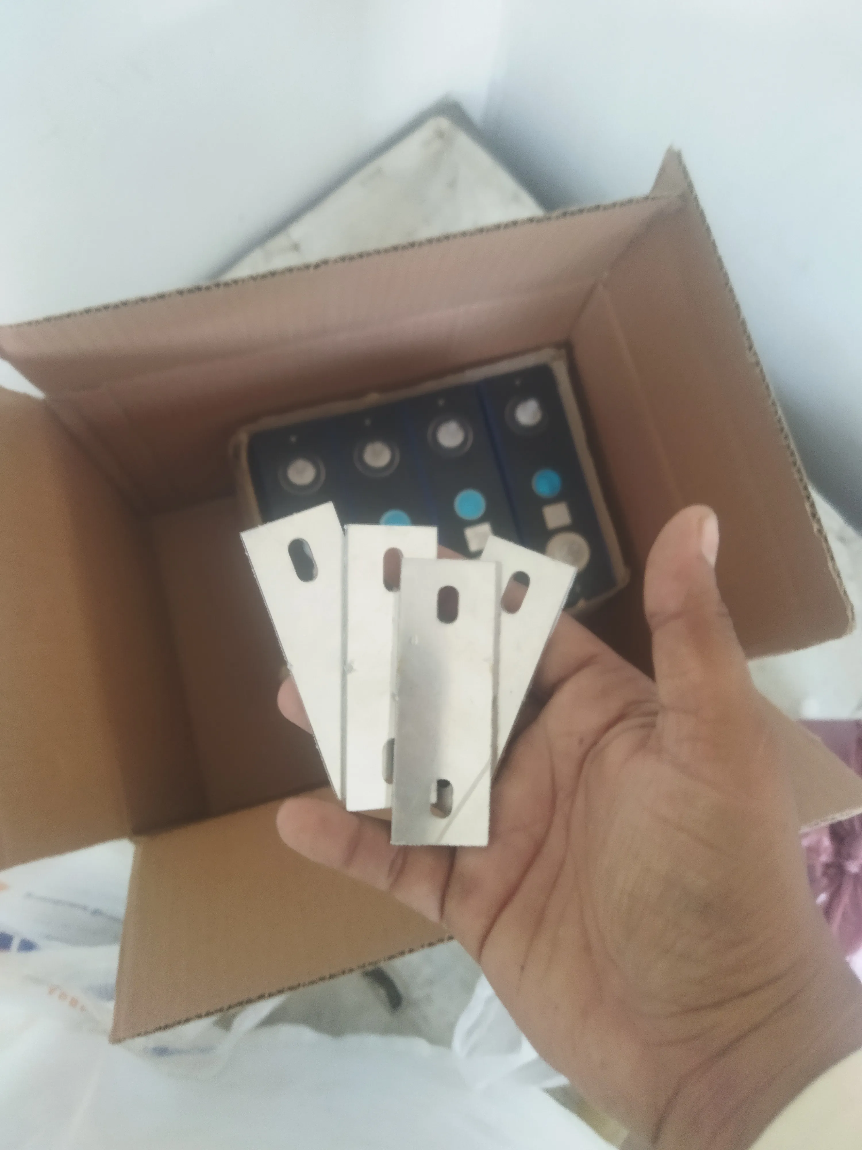 100Ah LiFePO4 Aluminium Busbar 2mm | Battery Cell Busbar for Prismatic Cells - View 2