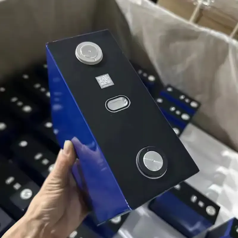 CORNEX 3.2V 314Ah A-Grade LiFePO4 Cell | 8000+ Cycles | 0.11–0.19mΩ IR | High-Capacity Energy Storage Cell - View 2